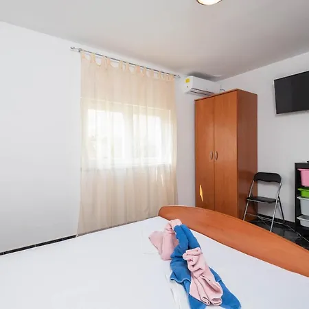 Mare Apartman